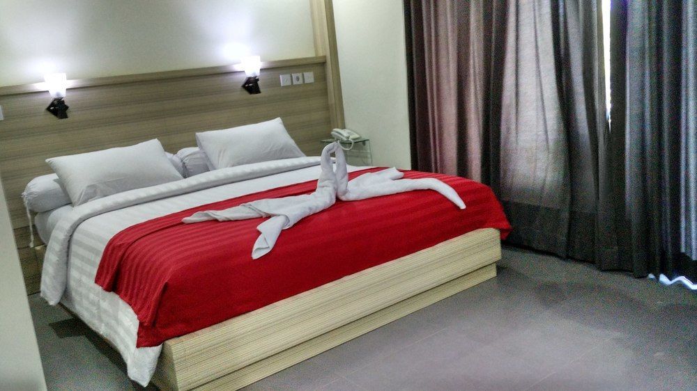 Maxi Hotel Kedonganan Jimbaran  Exterior photo