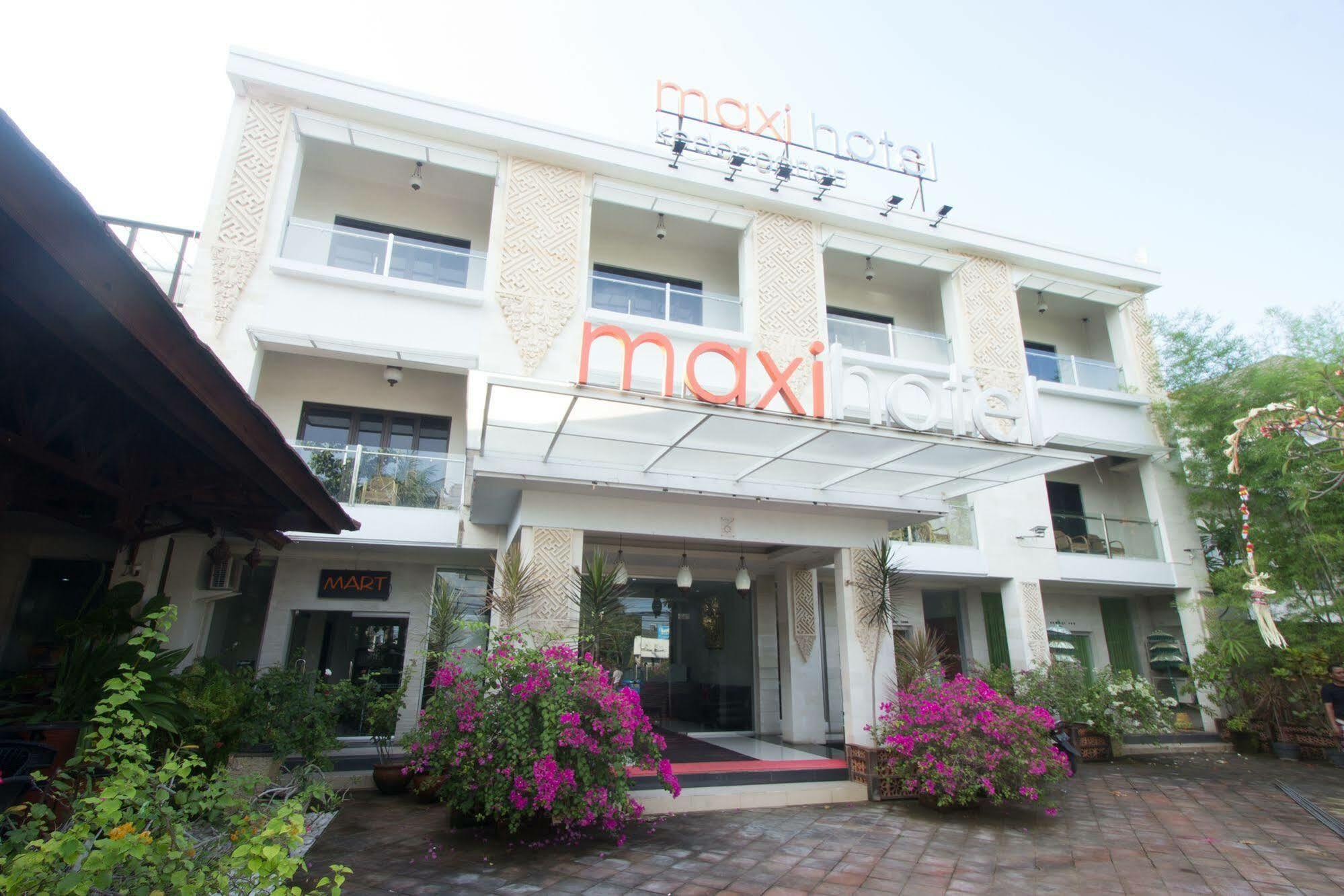 Maxi Hotel Kedonganan Jimbaran  Exterior photo